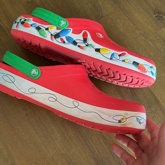 Crocs Christmas Crocs 10 or 12 - Picture 4 of 7